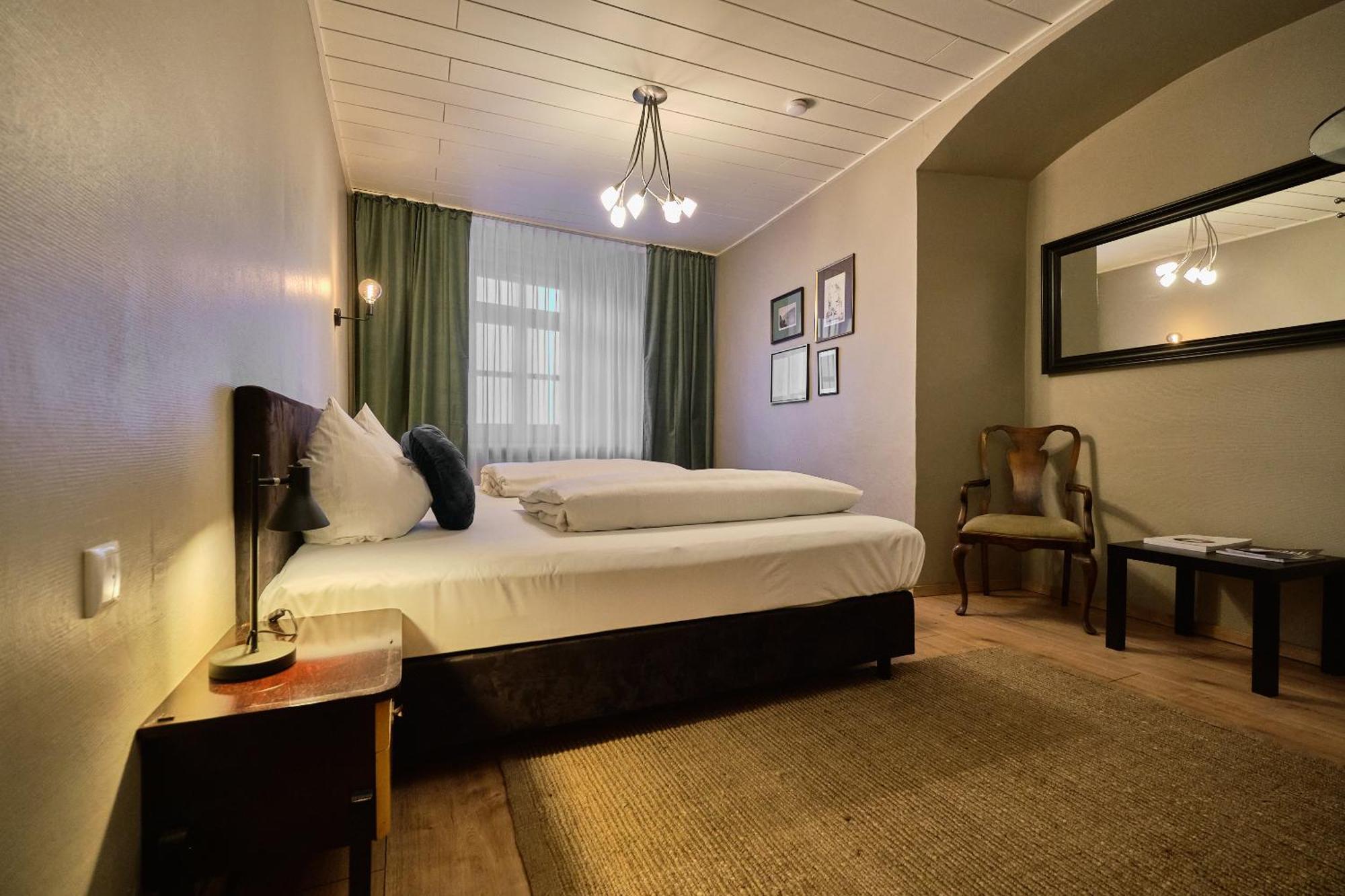 Hotel Roter Hahn Regensburg Luaran gambar
