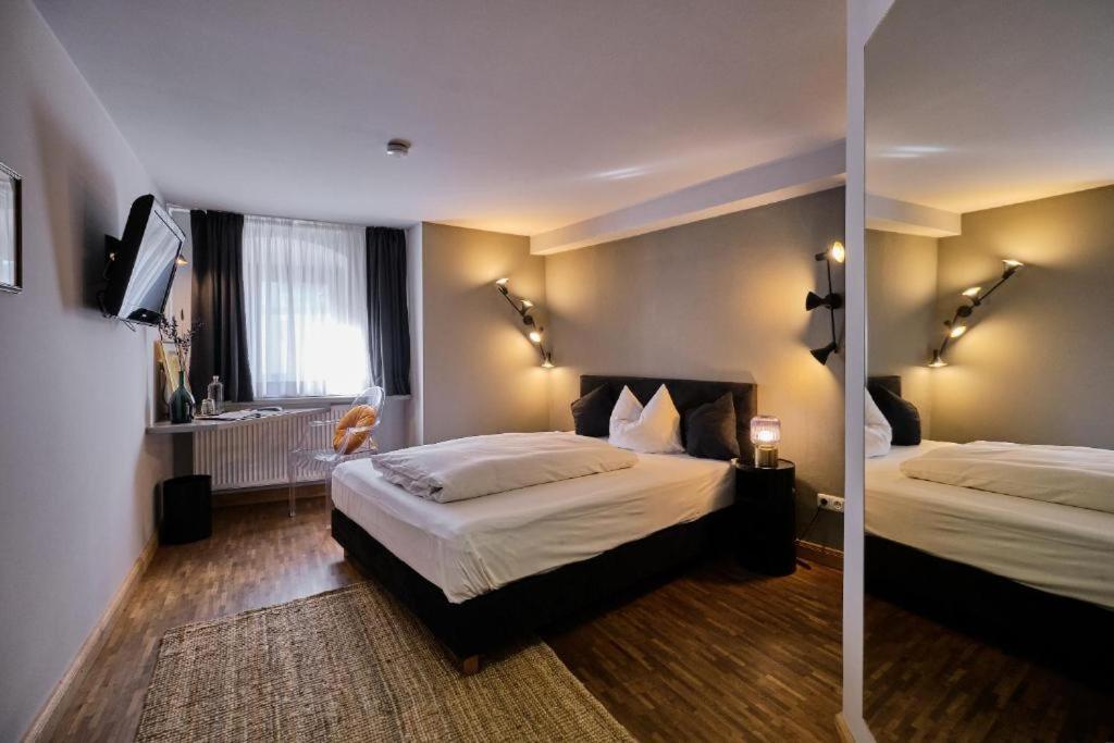 Hotel Roter Hahn Regensburg Luaran gambar